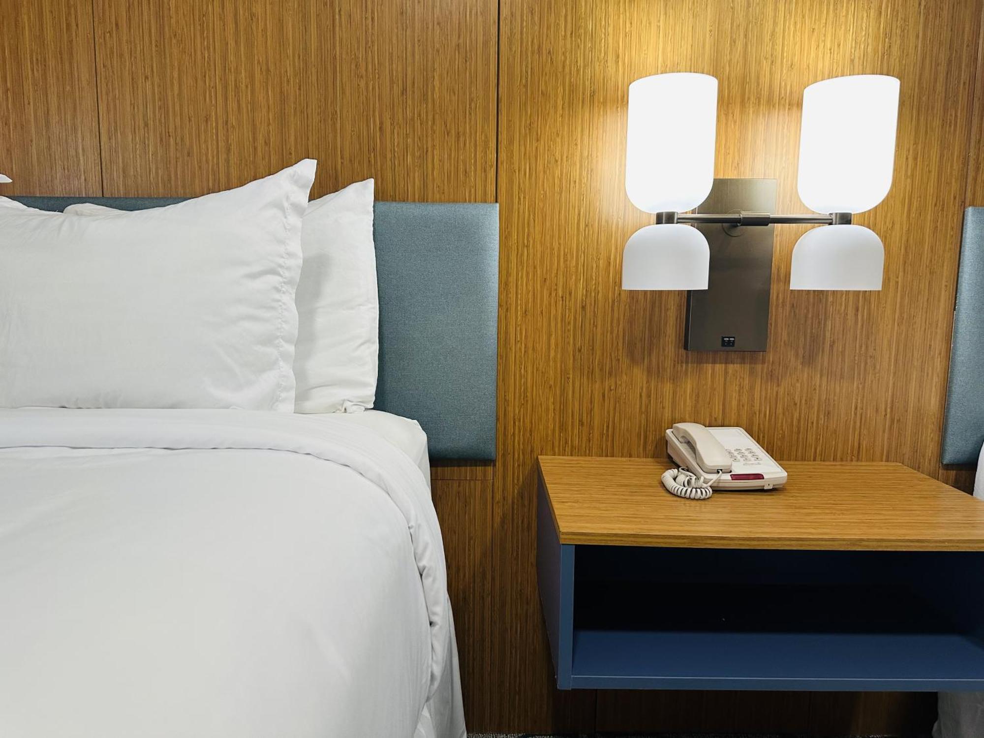 Country Inn & Suites By Radisson, Canton Near Hall Of Fame Норт-Кантон Экстерьер фото
