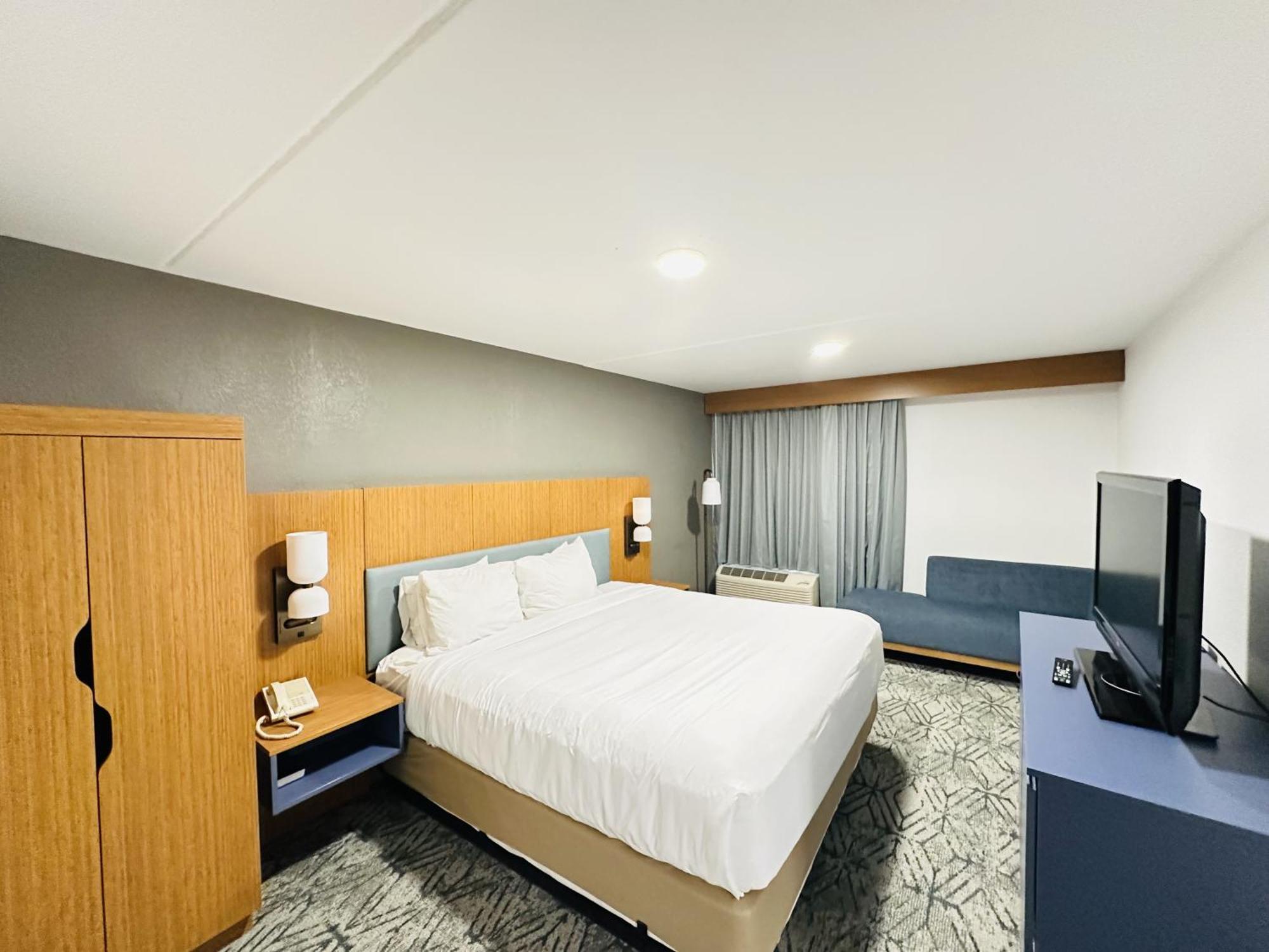 Country Inn & Suites By Radisson, Canton Near Hall Of Fame Норт-Кантон Экстерьер фото