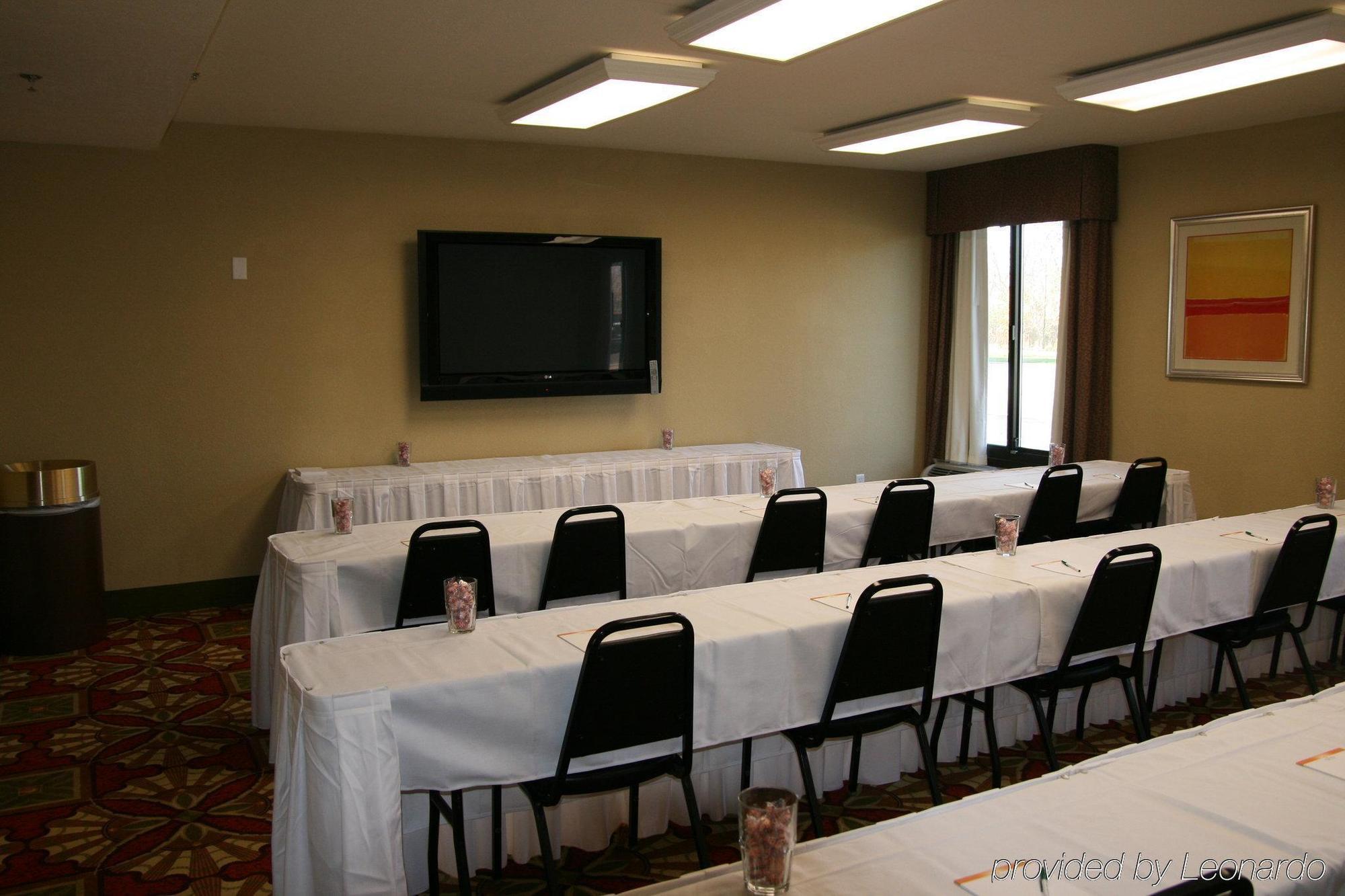 Country Inn & Suites By Radisson, Canton Near Hall Of Fame Норт-Кантон Удобства фото